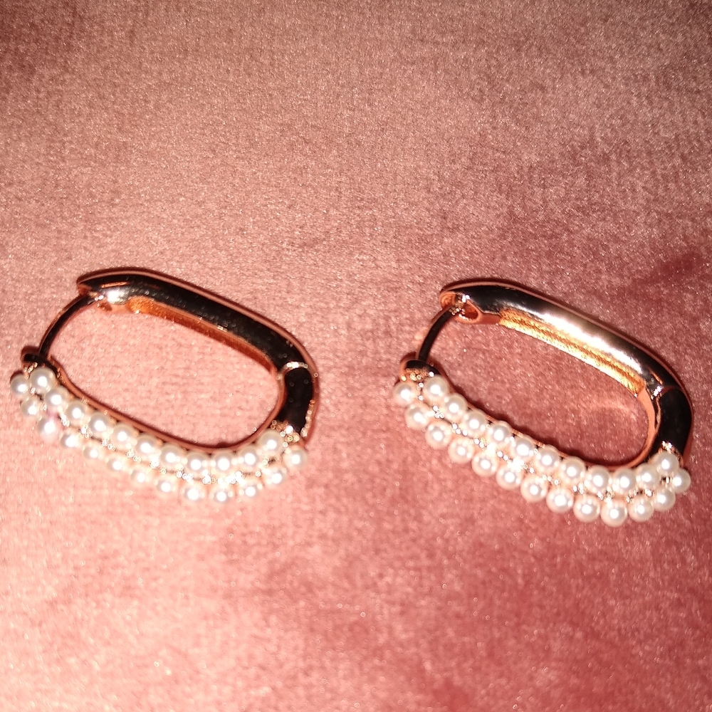 Rose Gold and Pearl Rectangle Hoops Rectangular Hoop Earrings Pave Pearls - Picture 9 of 12